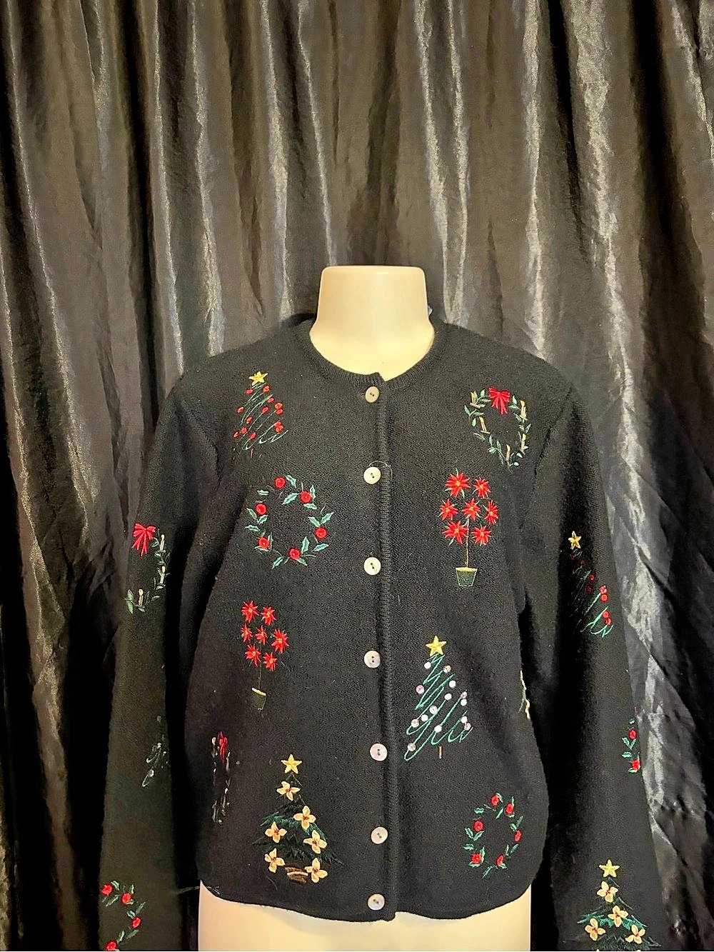 Karen Scott Embroidered Holiday Cardigan Black & Multicolor Medium